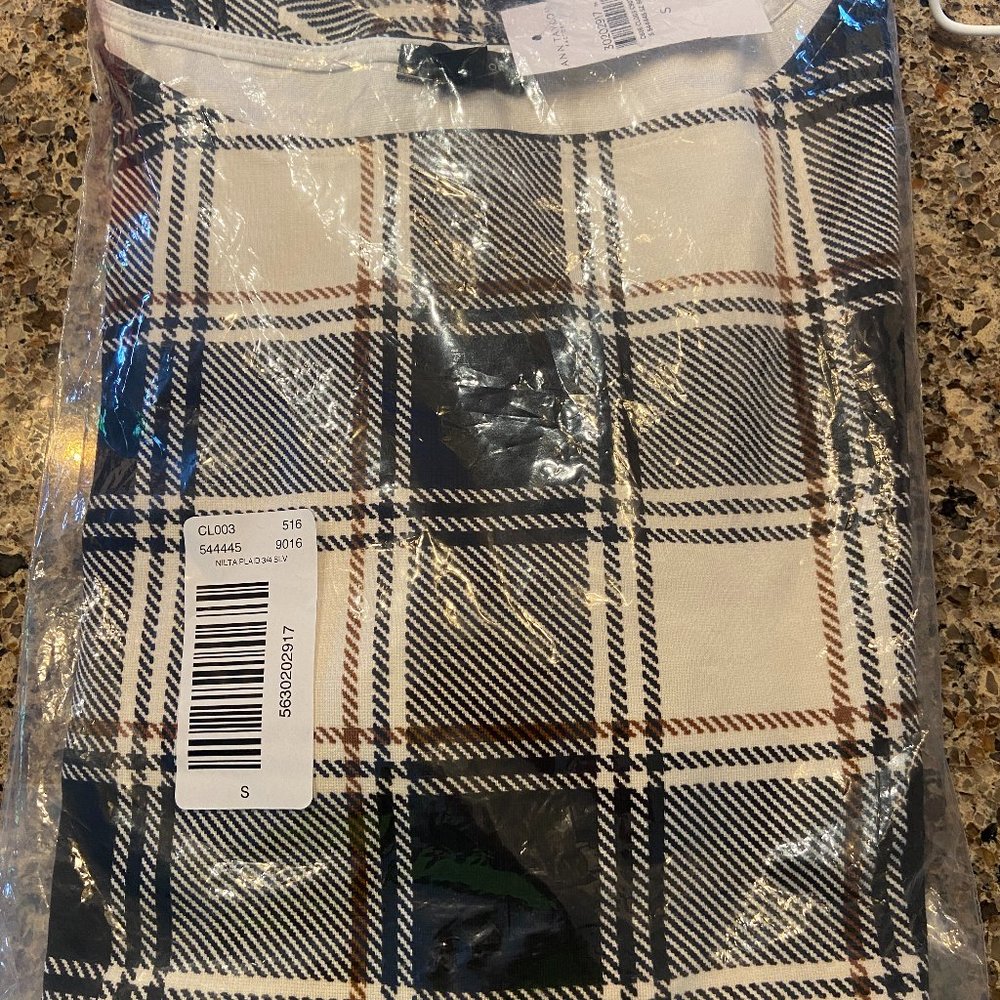 Brand new with tags Ann Taylor Shift dress